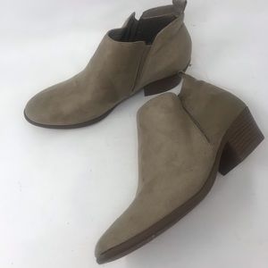 American Eagle Ankle Slip On Booties Suede 8.5
